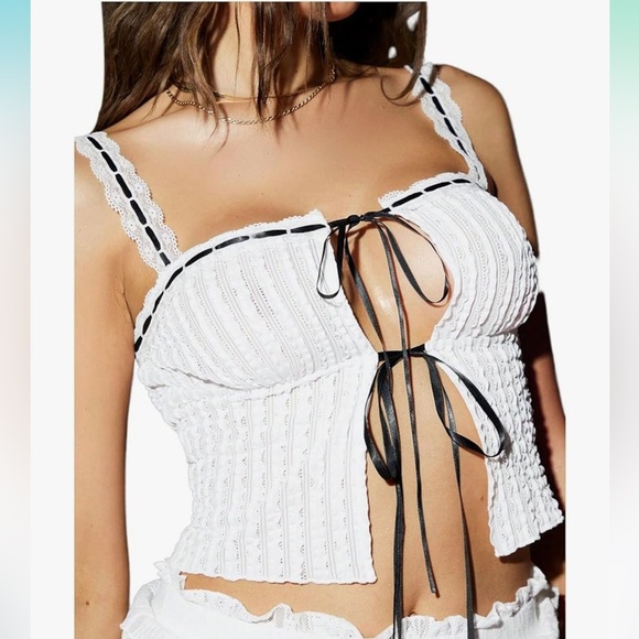 Floerns Lace Trim Tie Front Camisole Textured Sleeveless Crop Cami Top Sz S - Picture 9 of 10